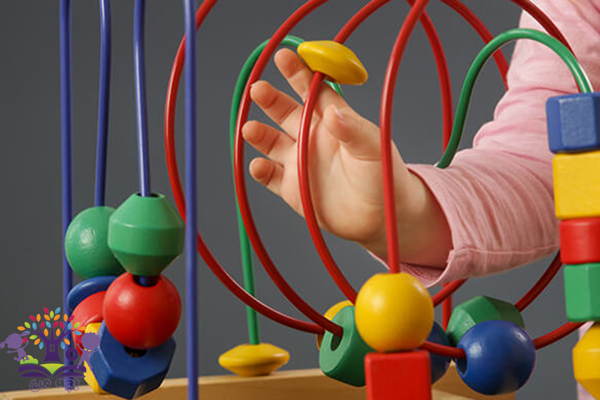 8 بازی برای هماهنگی چشم و دست کودک