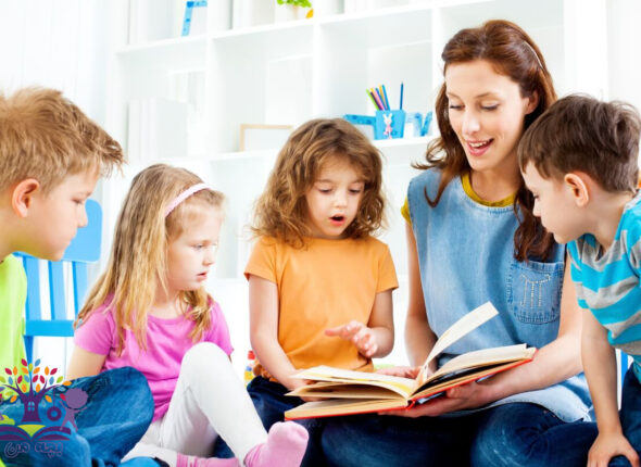 کتابخوانی گروهی کودکان